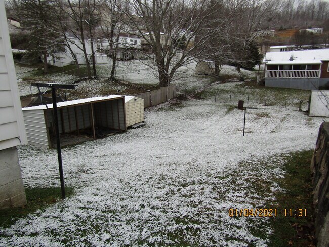 Back yard large open shed and one smaller locked shed - 4115 Brierwood Ln