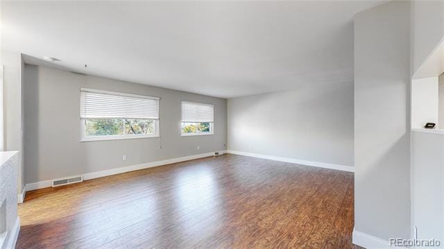 Building Photo - 7700 W Glasgow Pl