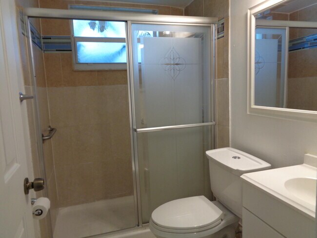 Foto del edificio - 3303 Kirk Rd