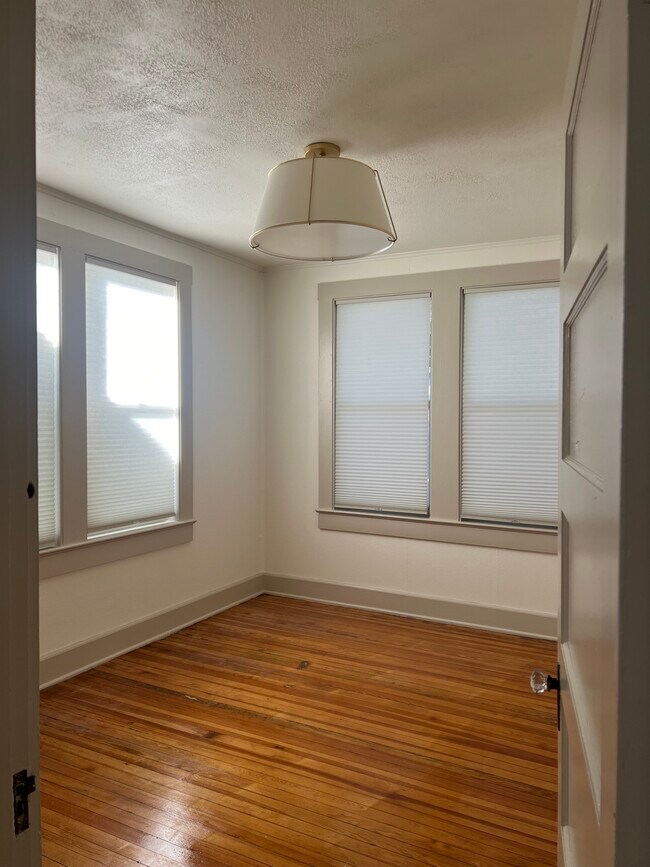 Foto del edificio - 6507 Interbay Blvd