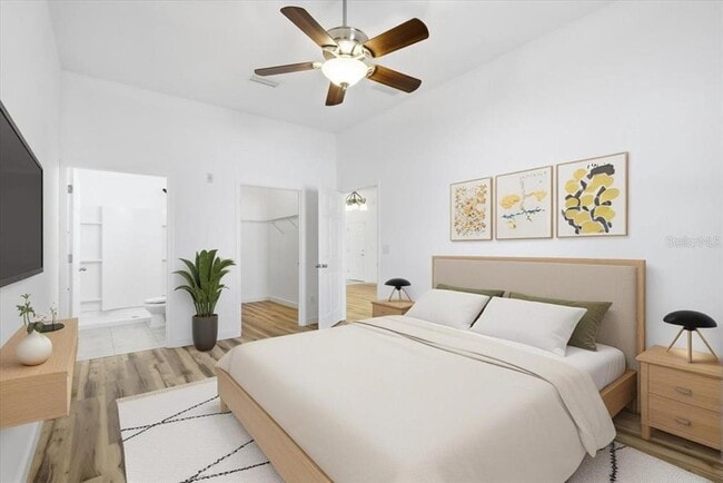 Foto del edificio - 605 Golden Lake Loop