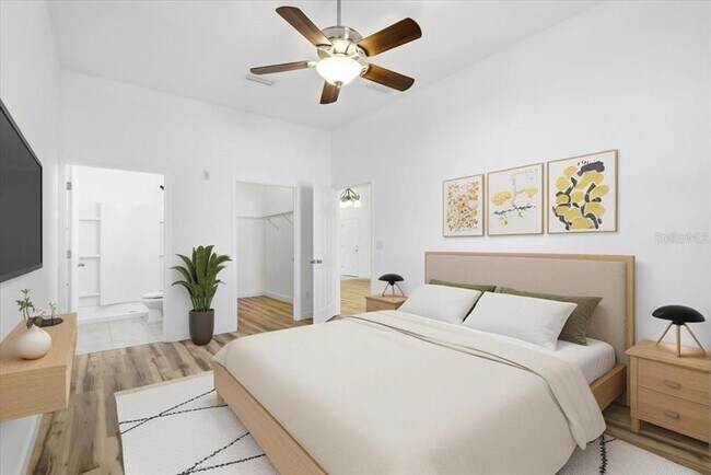 Foto del edificio - 605 Golden Lake Loop