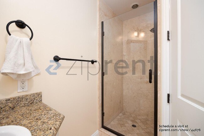 Foto del edificio - 1424 Thomas Ave