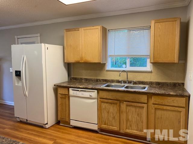 Building Photo - 1124 Savannah Dr
