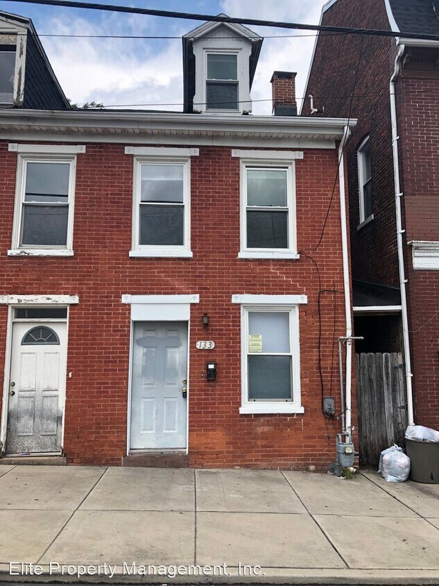 Primary Photo - 2 br, 1 bath House - 133 N Penn Street