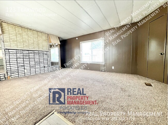 Foto del edificio - 123 Teakwood-