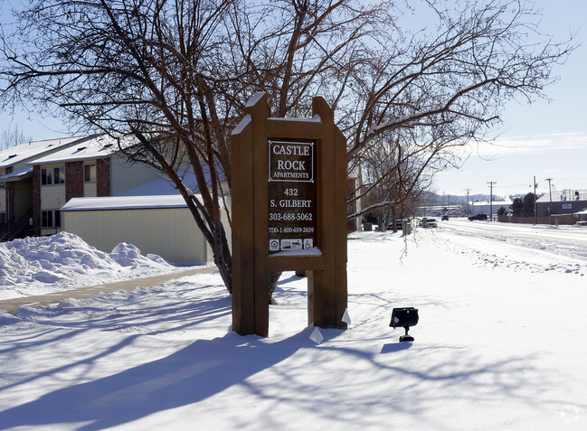 Foto del edificio - Castle Rock Apartments