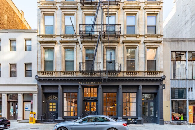 Building Photo - 83 Franklin St