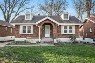 Building Photo - 246 Louisa Ave