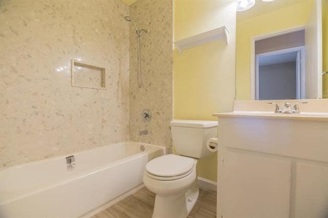Building Photo - 478 Verano Ct