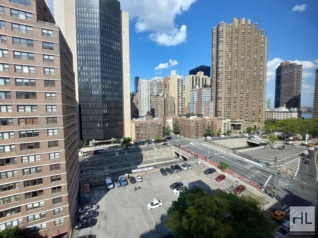 Building Photo - EAST 36 STREET