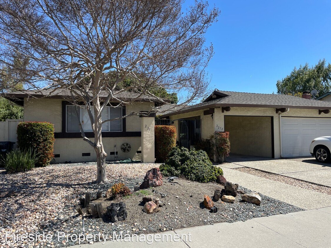 Foto principal - 2 br, 2 bath House - 2278 Cherry Ave
