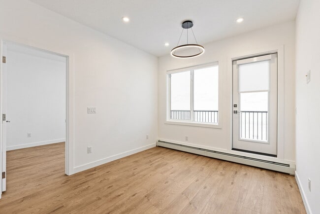 Building Photo - 111 Wolf Creek Dr SE