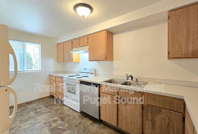 Foto del edificio - 4505 100th St NE