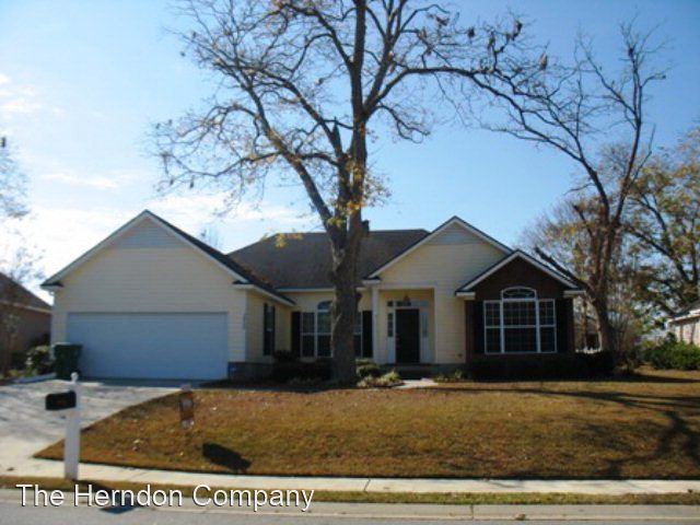 Primary Photo - 4 br, 2 bath House - 3920 Applecross Road
