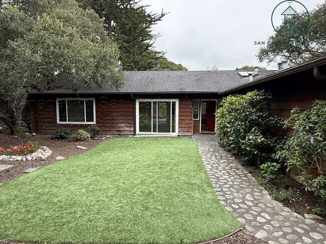 Foto del edificio - Remodeled Three Bedroom Upper Hatton Fields Home