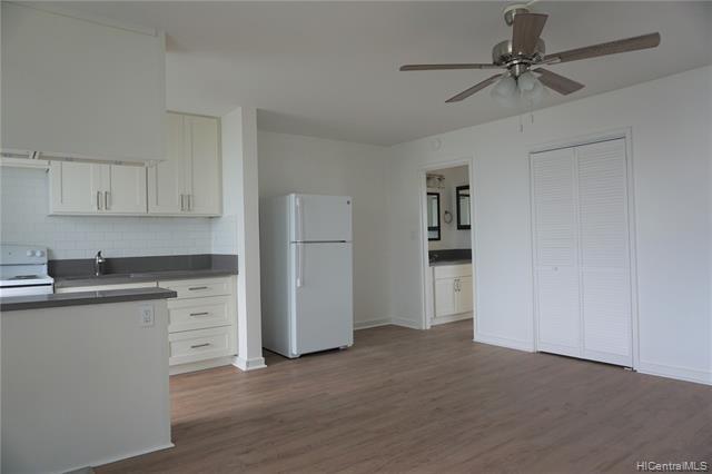 Building Photo - 2328 Seaview Ave