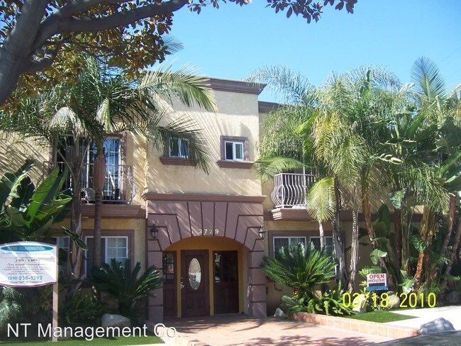 Building Photo - 3729 Clarington Ave