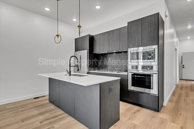 Foto del edificio - 1625 NW 16th St