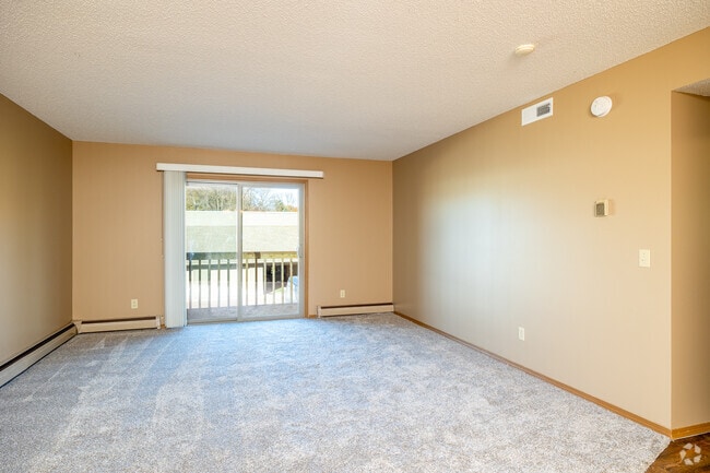 2BR, 1BA - 1,030SF - Living Room - Chapelwood III Apartments