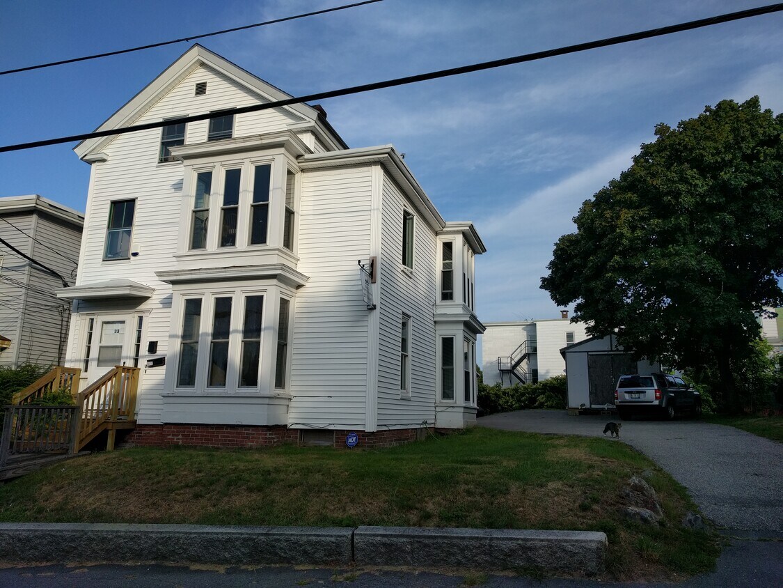 Building Photo - 33 Wentworth