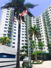 Building Photo - 3001 S Ocean Dr