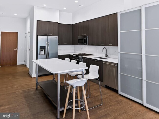 Foto del edificio - 525 Water St SW