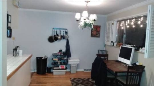 Dinning room with eating space - 660 N Ogden St