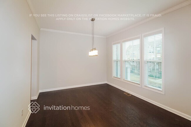 Foto del edificio - 826 Sunset Park Dr