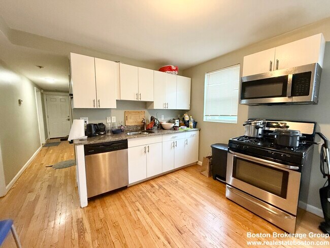 Foto del edificio - 3977 Washington St