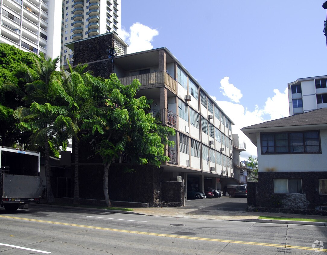 Foto principal - 2114 Kuhio Ave