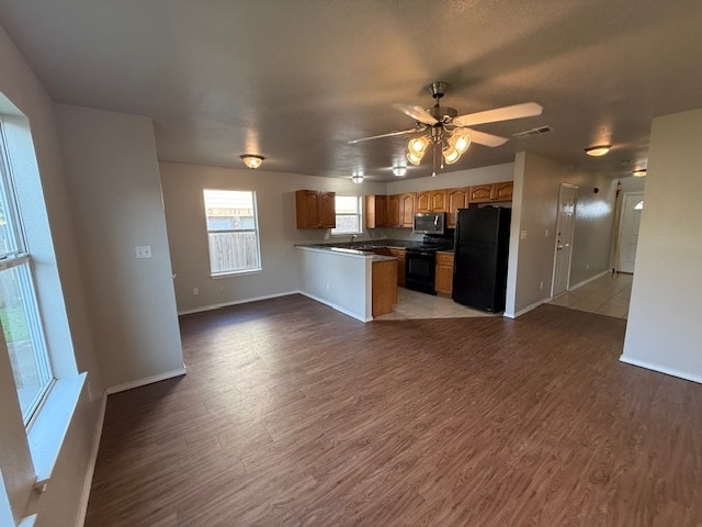 Foto del edificio - 725 Claremont Pkwy