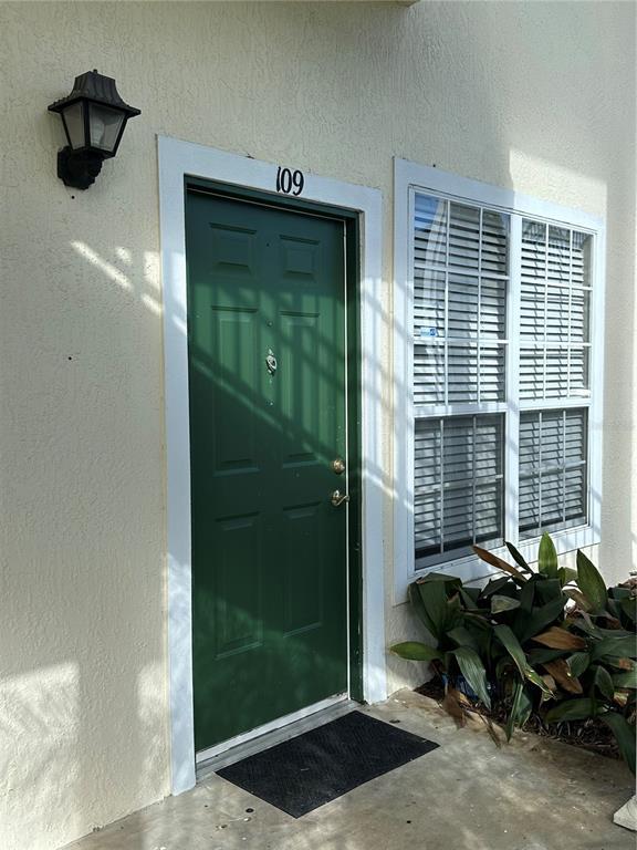 Foto del edificio - 141 Reserve Cir