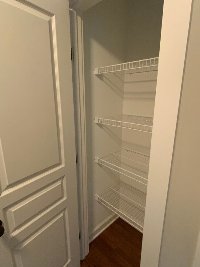 Foto del edificio - Great 2bd 2.5ba Townhome in Germantown