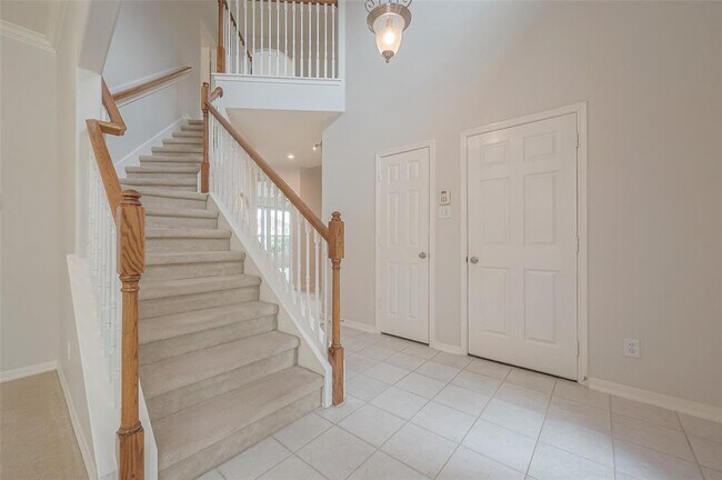 Building Photo - 18118 Billabong Crescent Ct
