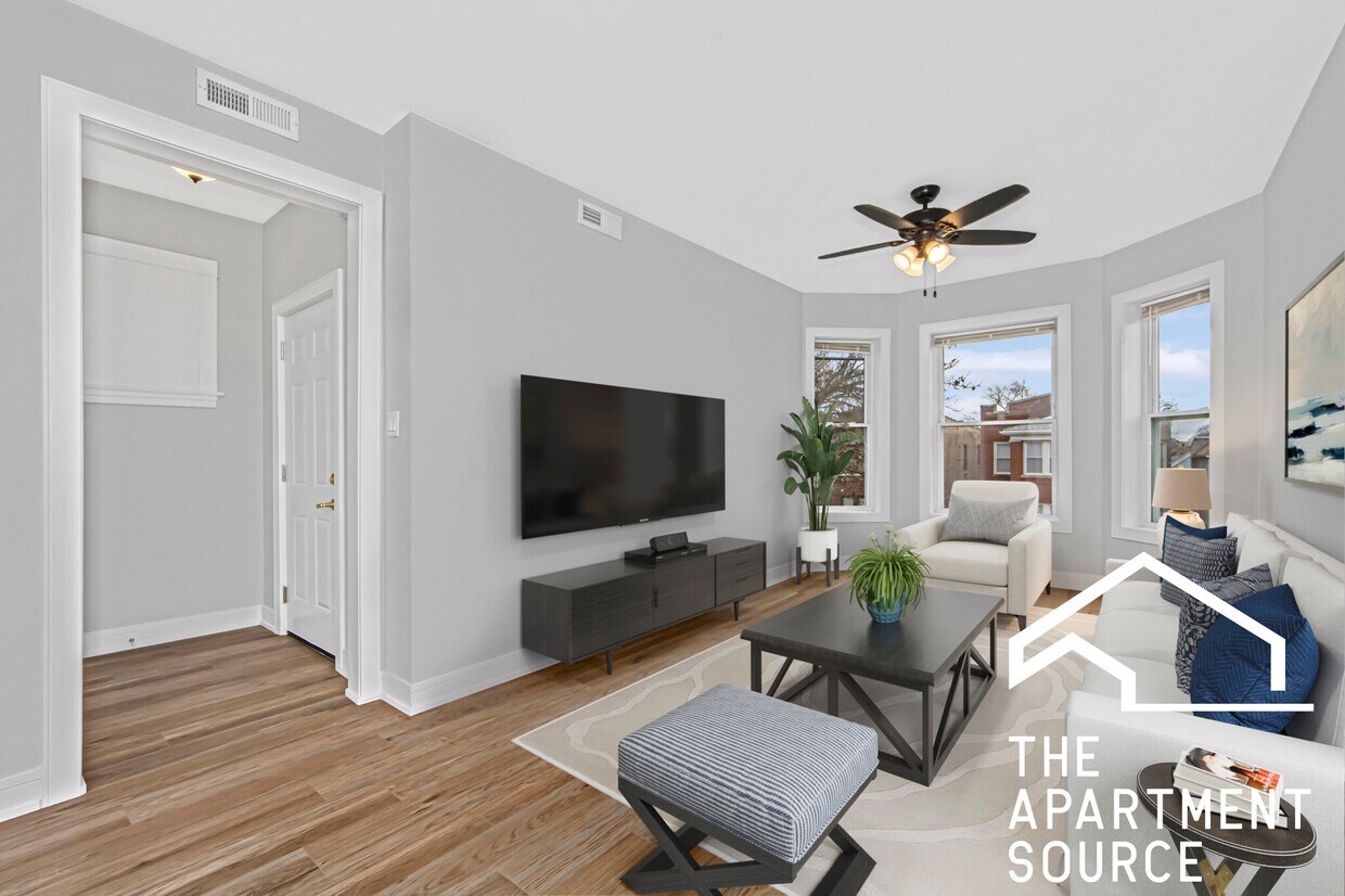 Foto principal - 4340 W Shakespeare Ave