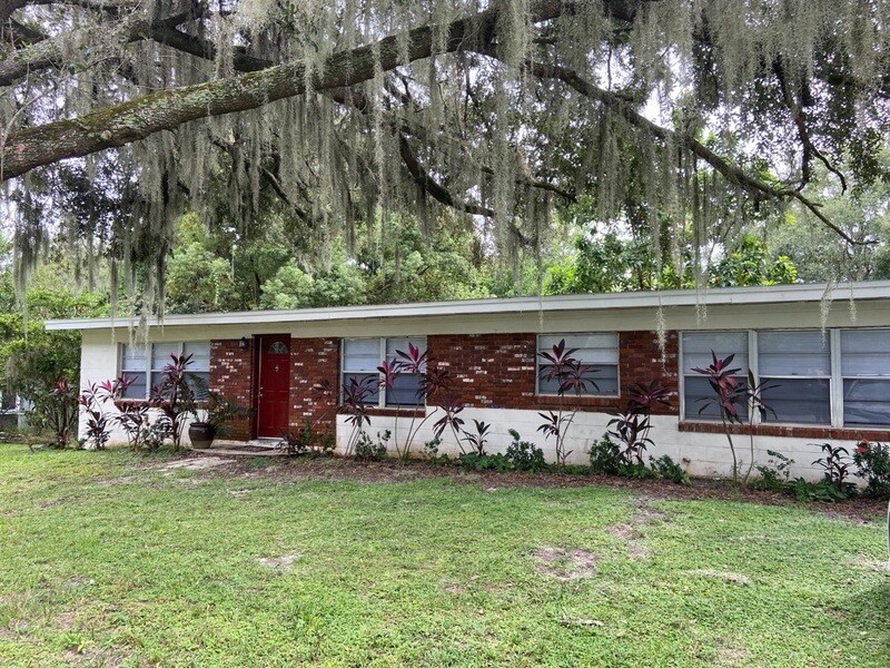 Primary Photo - 3412 Oranole Rd