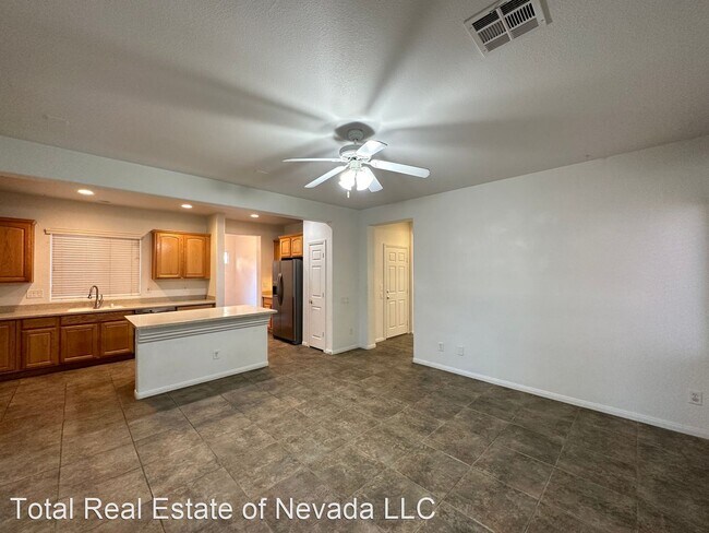 Foto del edificio - 4 br, 3.5 bath House - 10406 MINERS GULCH AVE