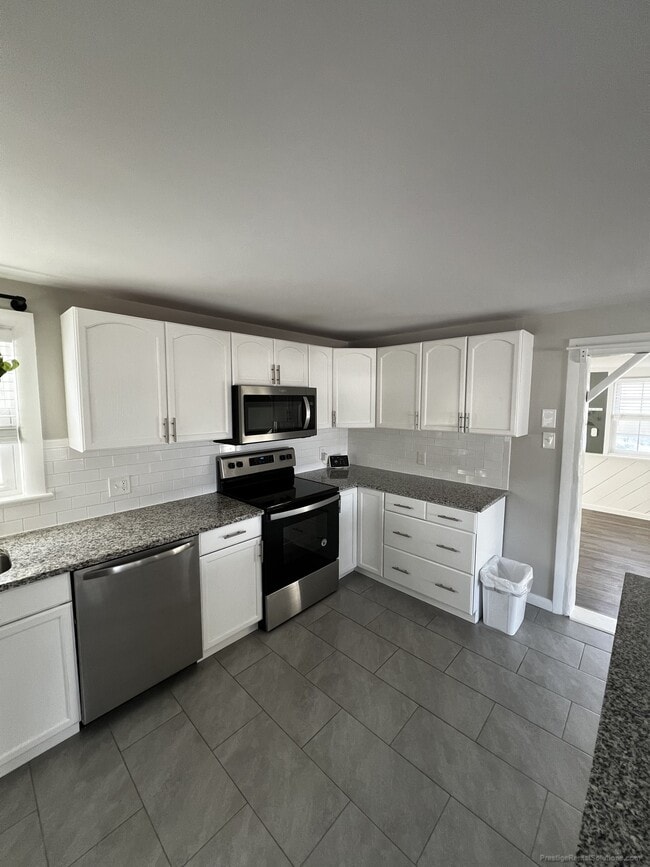 Building Photo - 61 Eugene St