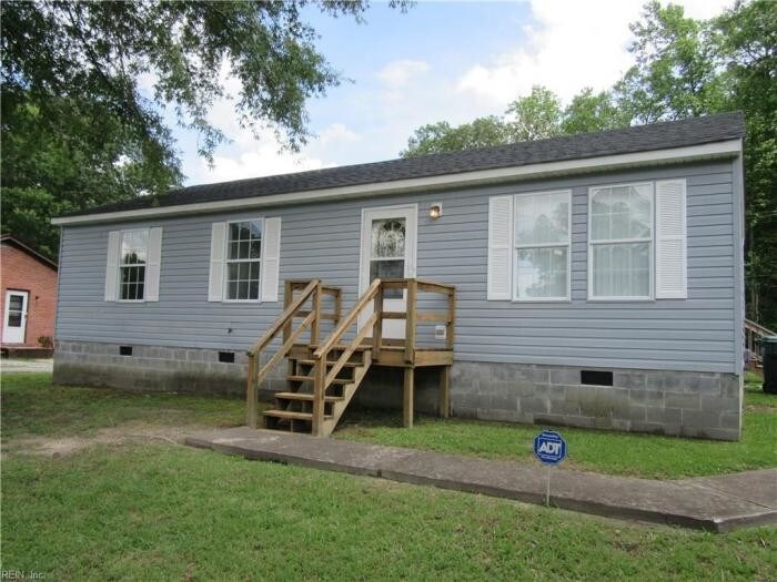 Foto principal - 3 bedroom in Suffolk VA 23434