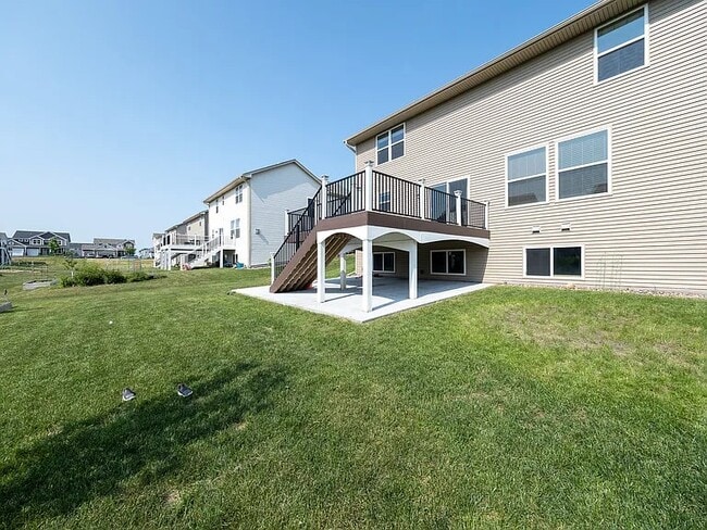 Building Photo - 15773 Everglade Ave