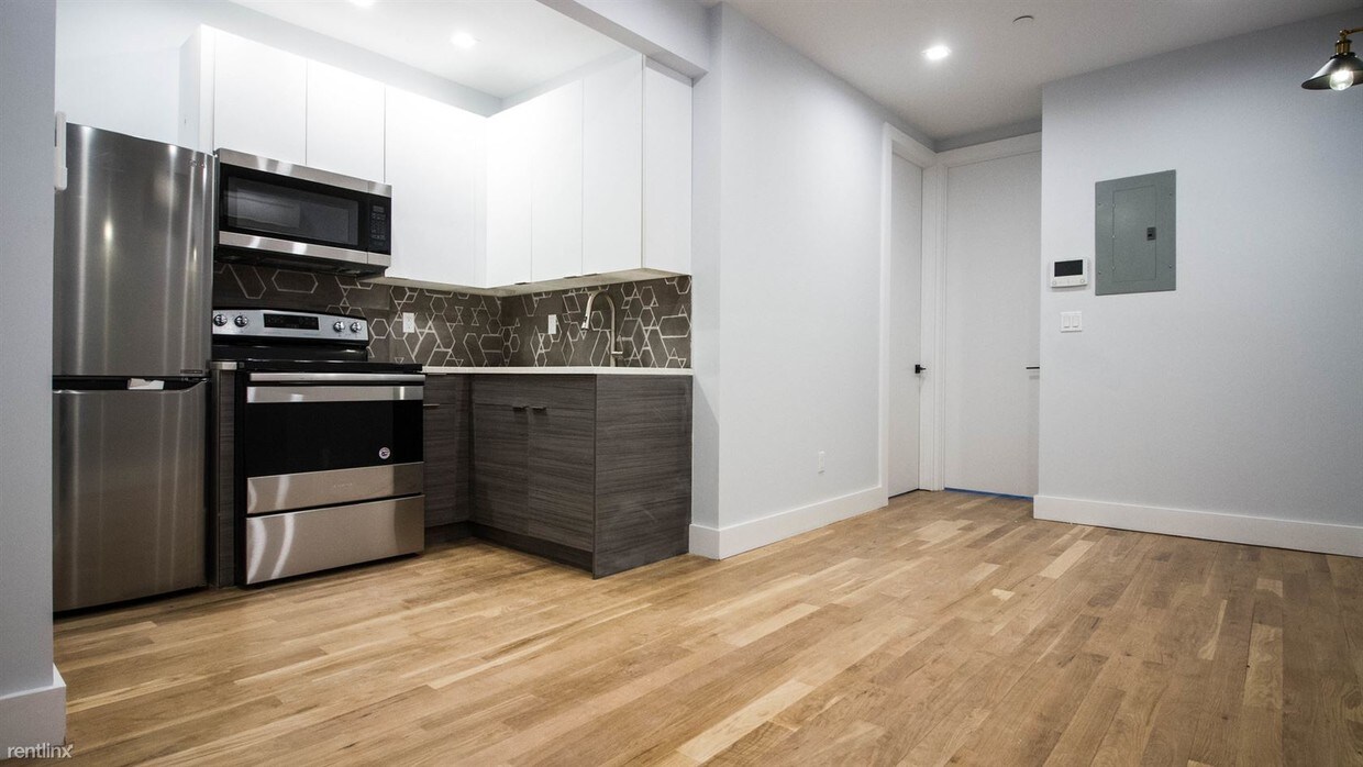 Foto principal - 373 Howard Ave