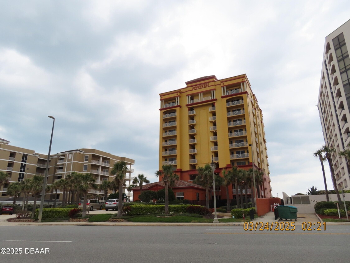 Primary Photo - 2901 S Atlantic Ave