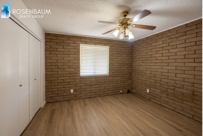 Building Photo - 3016 N Yavapai Rd E