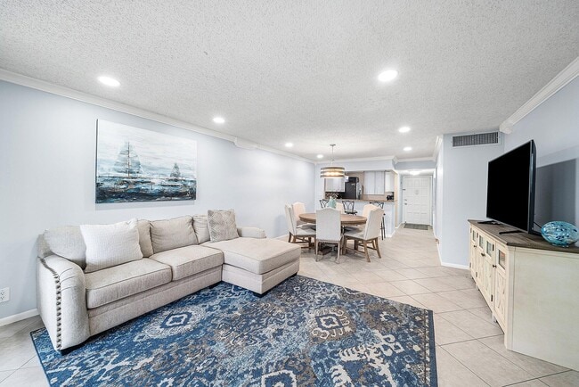 Building Photo - 4381 Trevi Ct