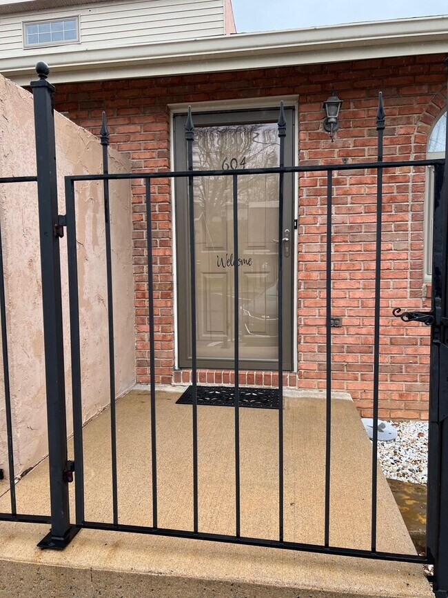 Foto del edificio - 2 bedroom/2.5 bath Condo Kingsport, TN