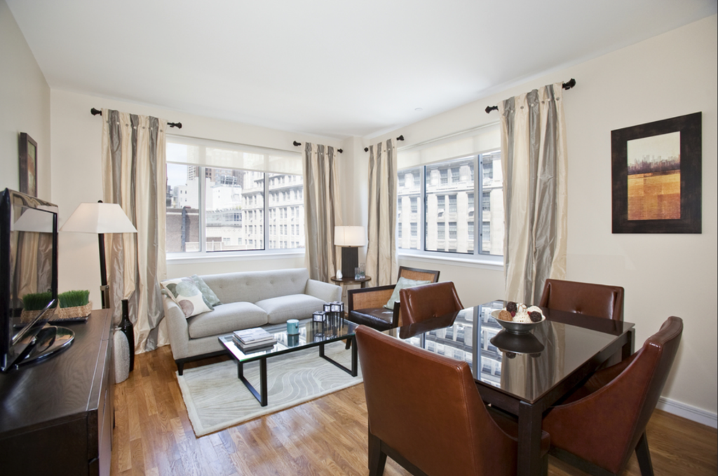 Primary Photo - *NO FEE* NATURAL LIGHT POURING IN UNIT--TO...