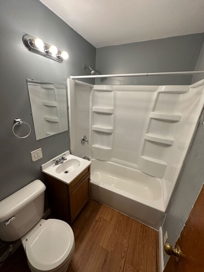 Foto del edificio - 4845 N 24th Pl