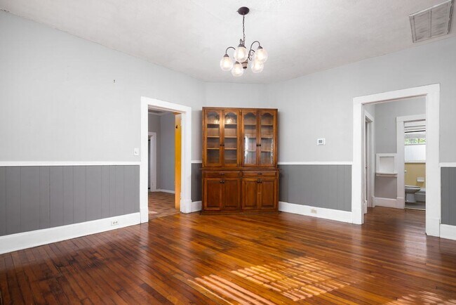 Foto del edificio - 3br/2ba home in the hospital district