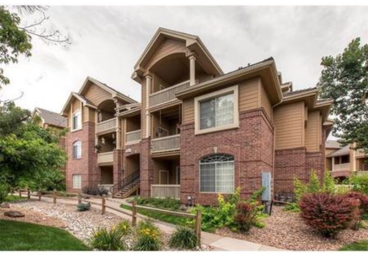 1631 W Canal Cir, Littleton, CO 80120 Condo for Rent in Littleton, CO